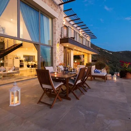 Sleeps 10 Pool Air Con Wifi Villa *