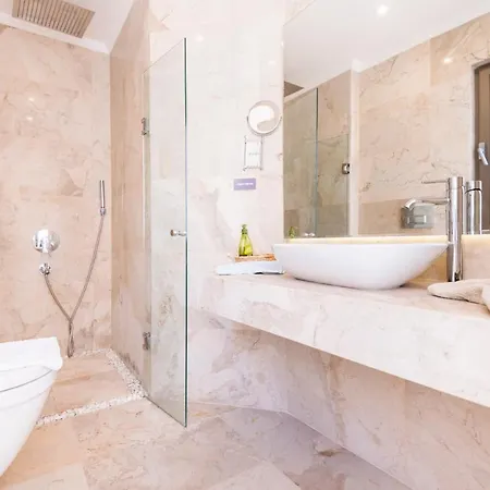 Villa Sleeps 10 Pool Air Con Wifi Kalkan